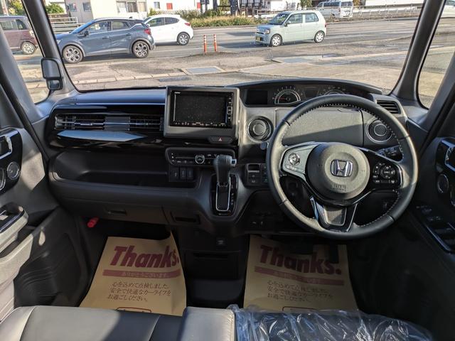 Ｎ－ＢＯＸカスタム Ｌターボ　ナビ　バックカメラ　ＥＴＣ（11枚目）