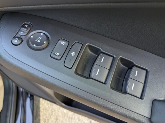 ヴェゼル e:HEVZ ナビ バックカメラ ETC2.0(34枚目)