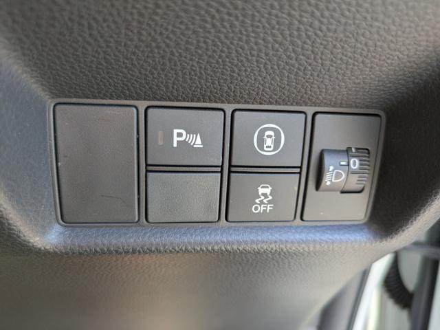 フィット ｅ：ＨＥＶベーシック　ナビ　バックカメラ　ＥＴＣ（19枚目）