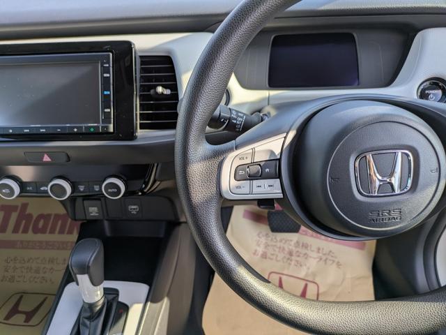 フィット ｅ：ＨＥＶベーシック　ナビ　バックカメラ　ＥＴＣ（21枚目）