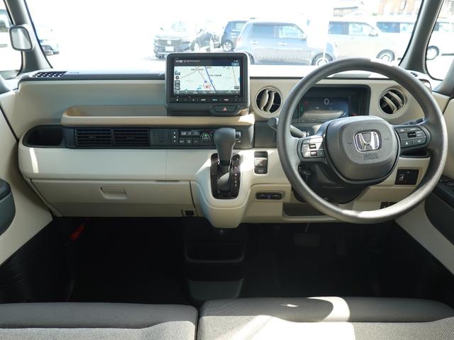 Ｎ－ＢＯＸ ベースグレード　当店デモカー　ＨＯＮＤＡＣＯＮＥＣＴナビ（ＶＸＭ２４５ＺＦＥｉ）ＢＴ接続　ＴＶＥＴＣ車載器　ドラブレコーダー前後（ＤＲＨ－２２４ＳＤ）　片側パワースライドドア（2枚目）