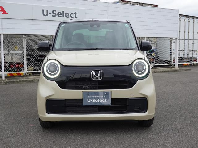 【ＬＥＤヘッドライト】ヘッドライトには、昼間も発光し対向車などに存在をアピールする、デイタイムランニングランプを搭載。