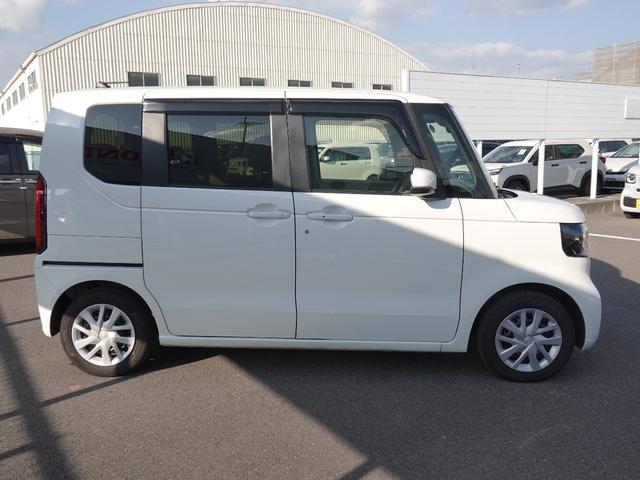 Ｎ－ＢＯＸ ベースグレード　当店デモカー　両側パワースライドドア　ホンダコネクトナビ（ＶＸＭ２４５ＺＦＥｉ）ＢＴ接続　ＴＶ　ＥＴＣ車載器　ホンダセンシング　ドライブレコーダー（前後）ＤＲＨ２２４ＳＤ（11枚目）