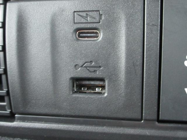 N-BOXカスタム ベースグレード ベースグレード 当社デモカー・9インチ純正ナビ・マルチビューカメラ・両側電動スライドドア クルーズコントロール LEDヘッドライト シートバックテーブル シートヒーター(18枚目)