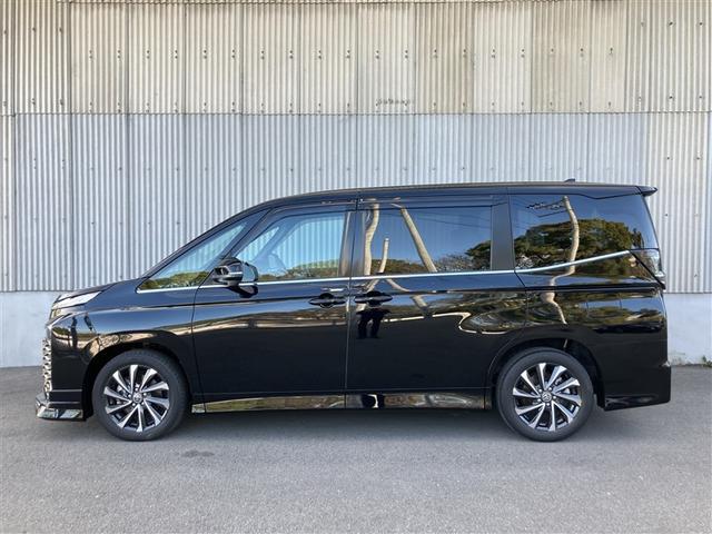 ヴォクシー ハイブリッドS-Z フルセグ メモリーナビ DVD再生 バックカメラ 衝突被害軽減システム ETC 両側電動スライド LEDヘッドランプ 乗車定員7人 3列シート ワンオーナー(2枚目)