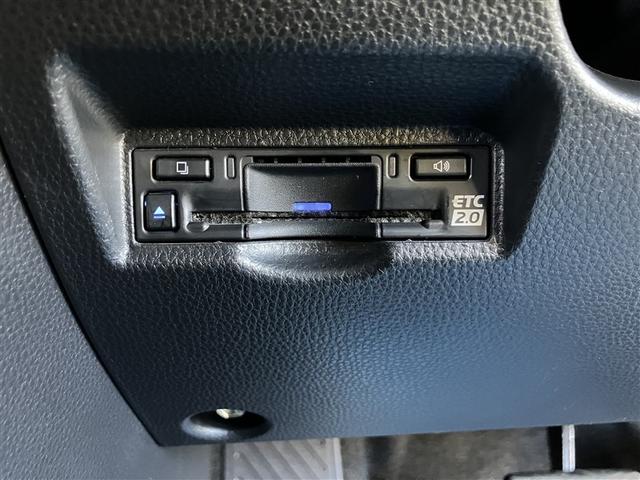 ヴォクシー ハイブリッドS-Z フルセグ メモリーナビ DVD再生 バックカメラ 衝突被害軽減システム ETC 両側電動スライド LEDヘッドランプ 乗車定員7人 3列シート ワンオーナー(21枚目)