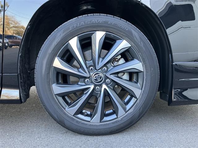 ヴォクシー ハイブリッドS-Z フルセグ メモリーナビ DVD再生 バックカメラ 衝突被害軽減システム ETC 両側電動スライド LEDヘッドランプ 乗車定員7人 3列シート ワンオーナー(35枚目)