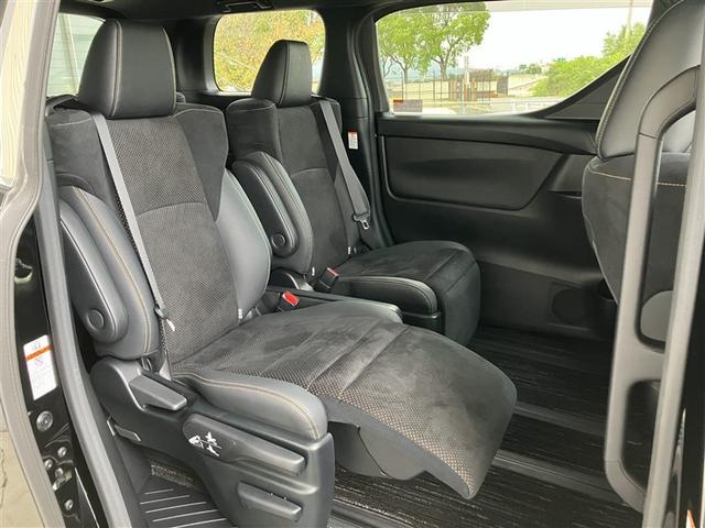 アルファード 2.5S タイプゴールド フルセグ メモリーナビ DVD再生 バックカメラ 衝突被害軽減システム ETC ドラレコ 両側電動スライド LEDヘッドランプ 乗車定員7人 3列シート ワンオーナー(15枚目)