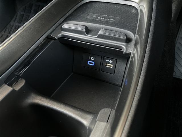 アクア Ｚ　フルセグ　メモリーナビ　バックカメラ　衝突被害軽減システム　ＥＴＣ　ドラレコ　ＬＥＤヘッドランプ　ワンオーナー（26枚目）