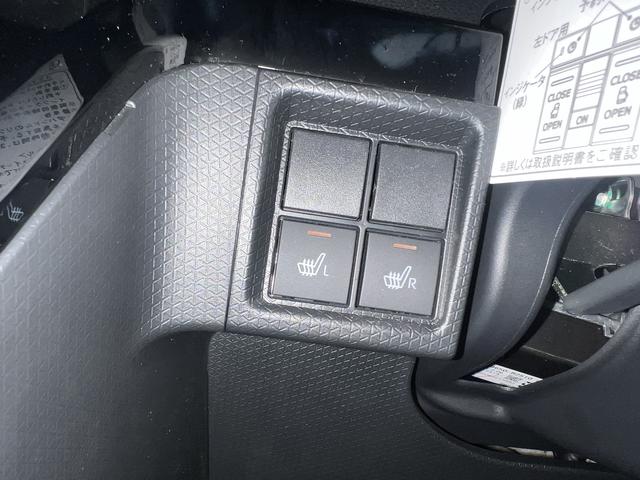 タント カスタムＸ　認定中古車　ＣＶＴ　９インチディスプレイオーディオ　バックカメラ　キーフリーシステム　ステアリングスイッチ　両側パワースライドドア　助手席側ピラーレス（20枚目）