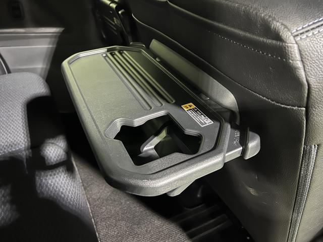 タント カスタムＸ　認定中古車　ＣＶＴ　９インチディスプレイオーディオ　バックカメラ　キーフリーシステム　ステアリングスイッチ　両側パワースライドドア　助手席側ピラーレス（31枚目）