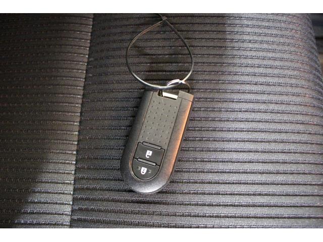 ムーヴ カスタム　Ｘリミテッド　ＳＡＩＩＩ　ナビ　バックカメラ　ドライブレコーダー　Ｂｌｕｅｔｏｏｔｈ機能　運転席シートヒーター　プッシュボタンスタート　キーフリーシステム　オートエアコン（12枚目）