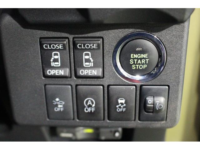 運転席のスイッチでエンジンの始動ができます。