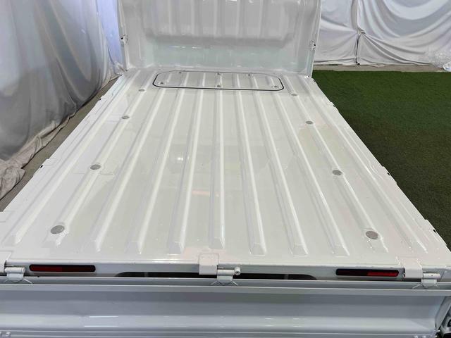 ハイゼットトラック スタンダード エアコン・パワステレス 認定中古車 AT CDラジオ マニュアルエアコン ハロゲンヘッドライト ドアバイザー(9枚目)