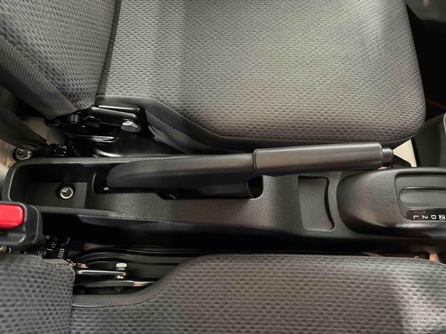 ハイゼットトラック スタンダード エアコン・パワステレス 認定中古車 AT CDラジオ マニュアルエアコン ハロゲンヘッドライト ドアバイザー(21枚目)