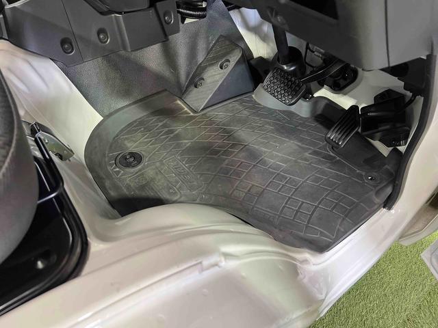 ハイゼットトラック スタンダード エアコン・パワステレス 認定中古車 AT CDラジオ マニュアルエアコン ハロゲンヘッドライト ドアバイザー(22枚目)