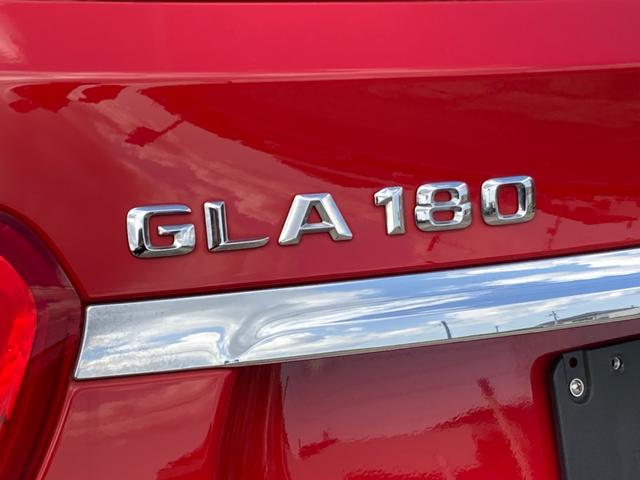 ＧＬＡクラス ＧＬＡ１８０　レーダーセーフティーパッケージ　レーダークルーズコントロール　ナビ　フルセグＴＶ　バックカメラ　ＥＴＣ　ＢＳＭ　ハーフレザーシート　パワーシート　シートヒーター　ドライブレコーダー　パワーバックドア（25枚目）