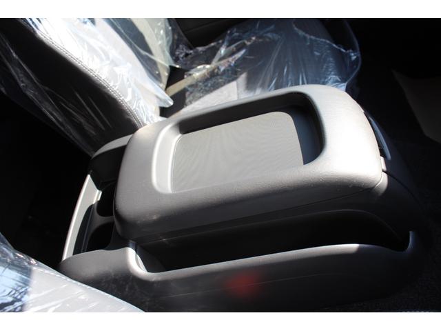 ハイエースバン ロングスーパーGL ダークプライムS 2800ディーゼル■メーカーOP:パノラミックビューモニター:デジタルインナーミラー■運転席・助手席エアバック■LEDヘッドライト■両側パワースライドドア■リヤクーラー&リヤヒーター■登録済未使用車(28枚目)