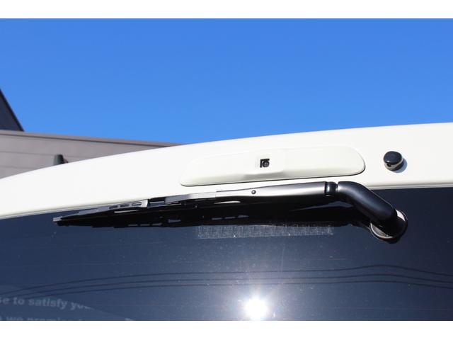 ハイエースバン ロングDX GLパッケージ 2800ccディーゼル ■メーカーOP:LEDヘッドライト■パノラミックビューモニター■デジタルインナーミラー■リヤクーラー■メーカーOP:リヤヒーター■登録済未使用車(14枚目)