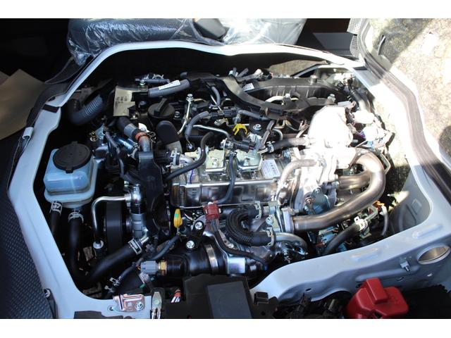 ハイエースバン ロングDX GLパッケージ 2800ccディーゼル ■メーカーOP:LEDヘッドライト■パノラミックビューモニター■デジタルインナーミラー■リヤクーラー■メーカーOP:リヤヒーター■登録済未使用車(29枚目)