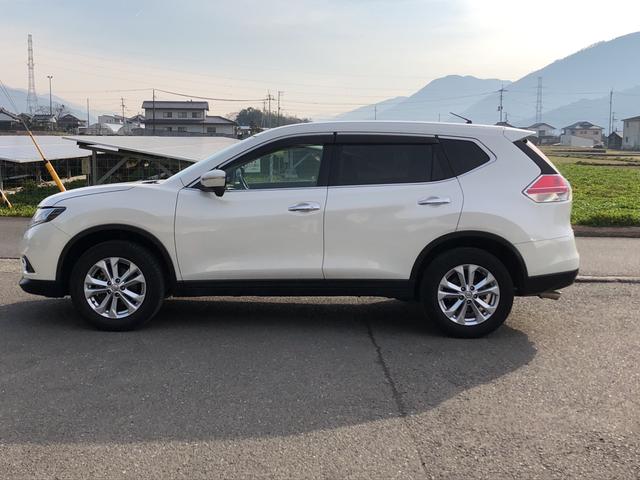 20X エマブレパケ 地デジナビ ETC 4WD Bカメラ(5枚目)