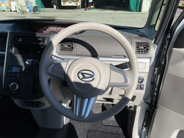 福祉車両・電動助手席リフトアップシート 4WD 4人乗り スマートアシスト機能 プッシュスタート 左パワースライドドア ワンオーナー 禁煙車 タイヤ4本新品交換 バッテリ交換 キーレス走行2.1万km(15枚目)