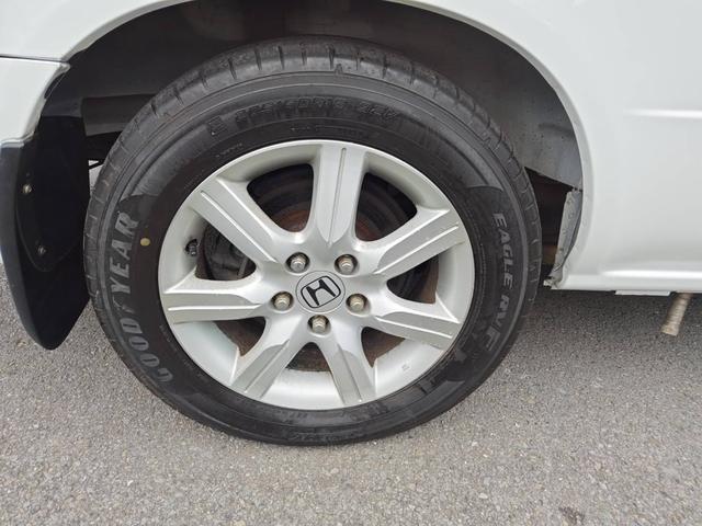 ステップワゴン キャンピングカー ウォークスルー フルフラット テレビ テーブル バックカメラ 3列シート ETC 4WD キーレスエントリー(18枚目)