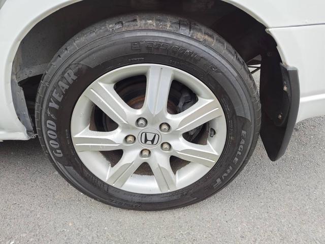 ステップワゴン キャンピングカー ウォークスルー フルフラット テレビ テーブル バックカメラ 3列シート ETC 4WD キーレスエントリー(19枚目)