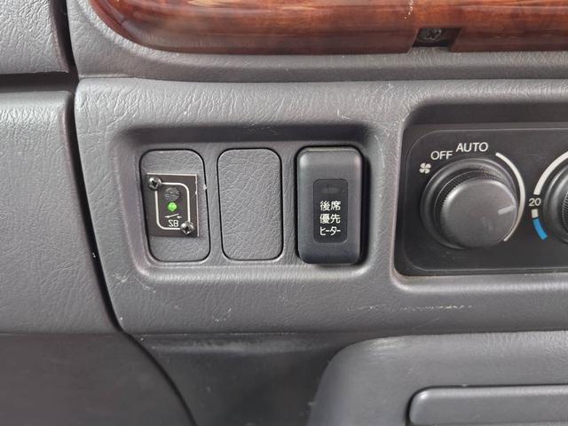 ステップワゴン キャンピングカー ウォークスルー フルフラット テレビ テーブル バックカメラ 3列シート ETC 4WD キーレスエントリー(43枚目)