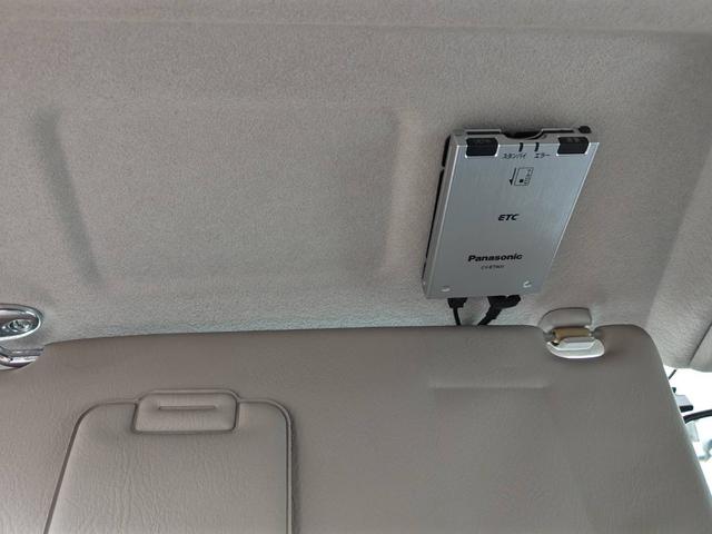 ステップワゴン キャンピングカー ウォークスルー フルフラット テレビ テーブル バックカメラ 3列シート ETC 4WD キーレスエントリー(49枚目)