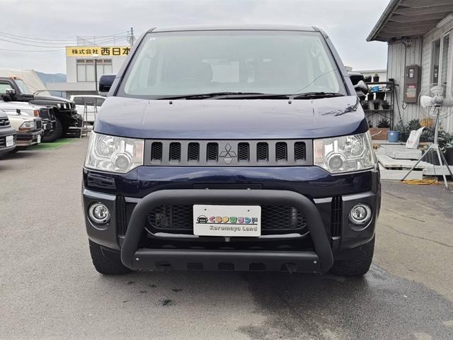 デリカD:5 G パワーパッケージ バックカメラ 後席モニタ スマートキー ETC 両側電動スライドドア オートクルーズコントロール レーンアシスト HID 寒冷地仕様 3列シート ナビ テレビ CD DVD ウォークスルー(6枚目)