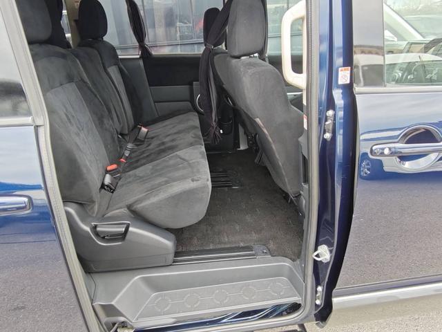 デリカD:5 G パワーパッケージ バックカメラ 後席モニタ スマートキー ETC 両側電動スライドドア オートクルーズコントロール レーンアシスト HID 寒冷地仕様 3列シート ナビ テレビ CD DVD ウォークスルー(45枚目)