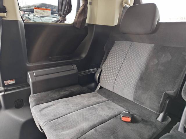 デリカD:5 G パワーパッケージ バックカメラ 後席モニタ スマートキー ETC 両側電動スライドドア オートクルーズコントロール レーンアシスト HID 寒冷地仕様 3列シート ナビ テレビ CD DVD ウォークスルー(60枚目)