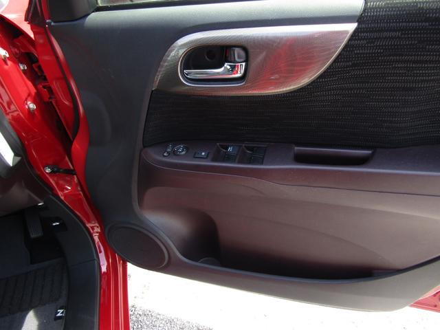 Ｎ－ＯＮＥ プレミアム　ツアラー　ディスプレイオ－ディオ　ＨＤＭＩ　ＣＤ　Ｂｌｕｅｔｏｏｔｈ　パワステ　ＡＢＳ　クルーズコントロール　エアバッグ　頸部衝撃緩和ヘッドレスト　バックカメラ　横滑り防止装置　アイドリングストップ　ＥＴＣ（26枚目）