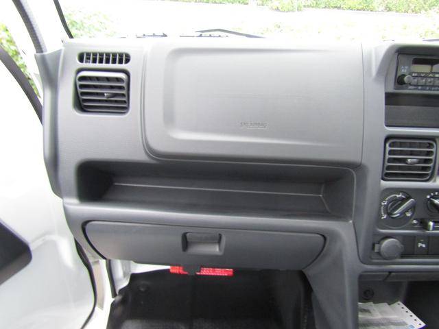 キャリイトラック KCエアコン・パワステ 届出済未使用車 スズキセーフティサポート非装着車 3方開 2WD 4AT キ-レス エアコン パワステ パワ-ウィンドウ 集中ドアロック 両席エアバッグ ABS 衝突安全ボディ(13枚目)