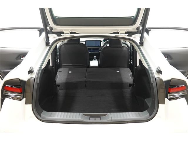 広々としたラゲージスペースを備えています。大きなものや長さのある荷物もしっかりと積み込めます。