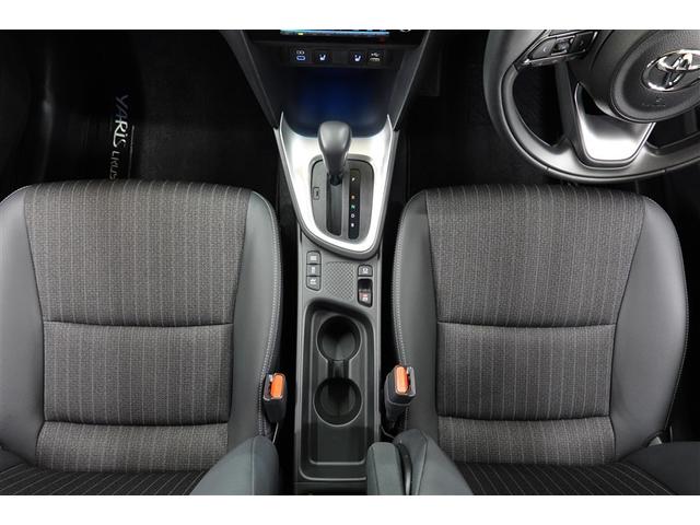 ヤリスクロス ハイブリッドＺ　フルセグ　メモリーナビ　バックカメラ　衝突被害軽減システム　ＥＴＣ　ドラレコ　ＬＥＤヘッドランプ　フルエアロ　記録簿（32枚目）