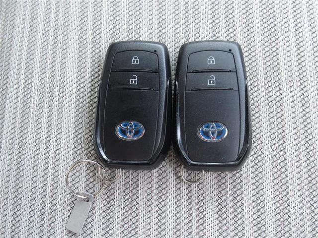 ヤリス ハイブリッドＺ　フルセグ　メモリーナビ　ＤＶＤ再生　ミュージックプレイヤー接続可　バックカメラ　衝突被害軽減システム　ＥＴＣ　ドラレコ　ＬＥＤヘッドランプ　ワンオーナー（38枚目）