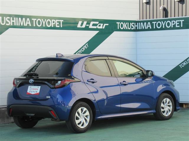 ヤリス ハイブリッドＧ　フルセグ　ＤＶＤ再生　ミュージックプレイヤー接続可　バックカメラ　衝突被害軽減システム　ＥＴＣ　ドラレコ（8枚目）