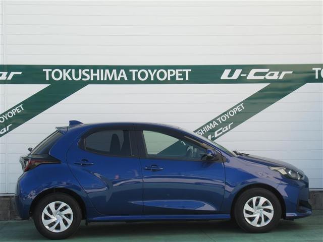 ヤリス ハイブリッドＧ　フルセグ　ＤＶＤ再生　ミュージックプレイヤー接続可　バックカメラ　衝突被害軽減システム　ＥＴＣ　ドラレコ（10枚目）