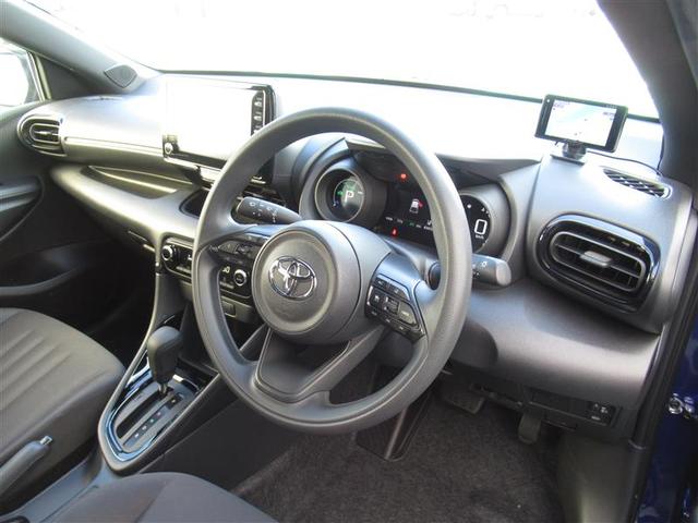 ヤリス ハイブリッドＧ　フルセグ　ＤＶＤ再生　ミュージックプレイヤー接続可　バックカメラ　衝突被害軽減システム　ＥＴＣ　ドラレコ（26枚目）