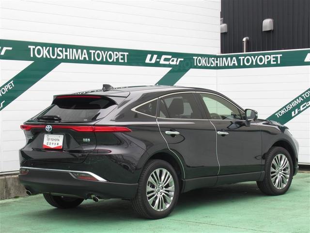 ハリアーハイブリッド Ｚ　レザーパッケージ　革シート　４ＷＤ　フルセグ　メモリーナビ　ミュージックプレイヤー接続可　バックカメラ　衝突被害軽減システム　ＥＴＣ　ドラレコ　ＬＥＤヘッドランプ　ワンオーナー（8枚目）