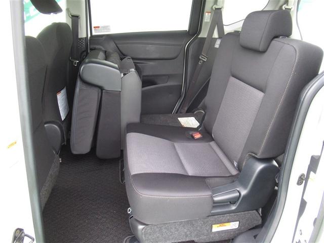 シエンタ Ｇ　ワンセグ　メモリーナビ　衝突被害軽減システム　ＥＴＣ　ドラレコ　両側電動スライド　ＬＥＤヘッドランプ　ウオークスルー　乗車定員７人　３列シート　ワンオーナー　アイドリングストップ（30枚目）