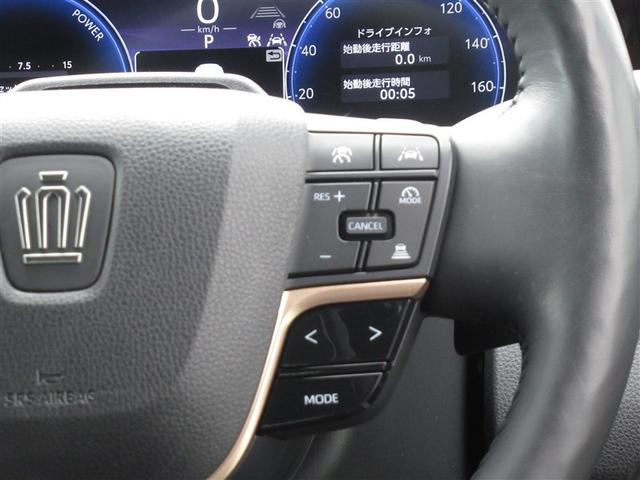 クラウンクロスオーバー ＲＳアドバンスド　革シート　サンルーフ　４ＷＤ　フルセグ　メモリーナビ　ミュージックプレイヤー接続可　バックカメラ　衝突被害軽減システム　ＥＴＣ　ＬＥＤヘッドランプ　フルエアロ（20枚目）