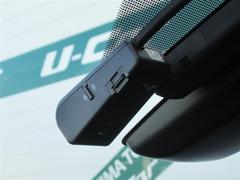 プリウス ＳセーフティプラスＩＩ　フルセグ　メモリーナビ　ＤＶＤ再生　バックカメラ 1300871A20251214T003 4