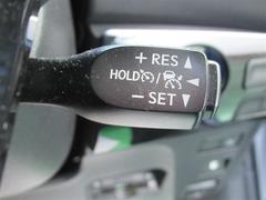 プリウス ＳセーフティプラスＩＩ　フルセグ　メモリーナビ　ＤＶＤ再生　バックカメラ 1300871A20251214T003 7