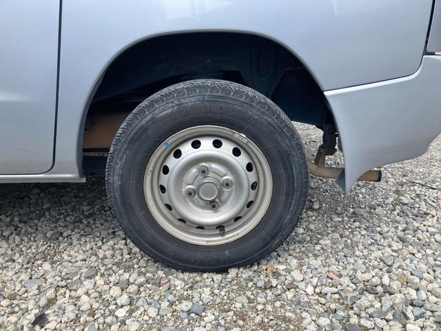 ミニキャブバン 　車椅子移動車　車椅子使用スロータイプ　車椅子固定装置　両側スライドドア　（クールシルバーメタリック）（10枚目）