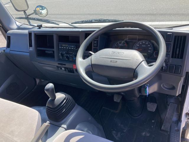 エルフトラック 2t ロング 低床 荷台鉄板張り 5速マニュアル セイコーラック ロープ穴4対 坂道発進補助 ETC(7枚目)