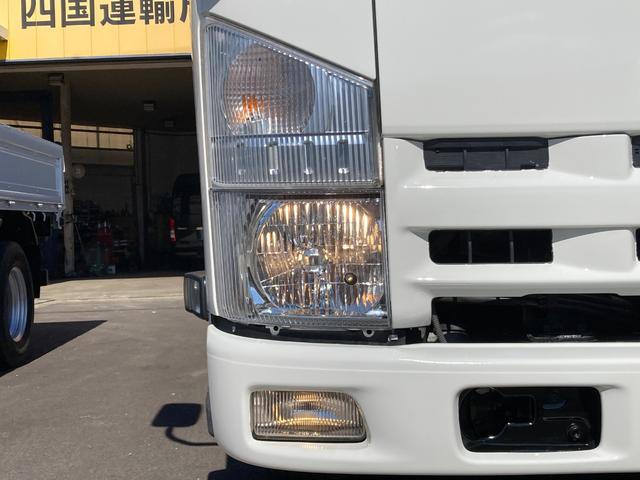 エルフトラック 2t ロング 低床 荷台鉄板張り 5速マニュアル セイコーラック ロープ穴4対 坂道発進補助 ETC(45枚目)