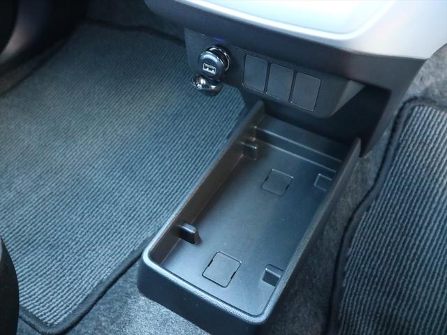 ピクシスエポック Ｘ　ＳＡＩＩＩ　／禁煙車／車検整備付き／全国対応１年保証付き／試運転済み／全席シート洗浄済み／新品バッテリー交換／衝突回避支援ブレーキ機能／ブルートゥース対応地デジナビ／後カメラ／ＥＴＣ／ＬＥＤライト／整備記録簿あり（54枚目）